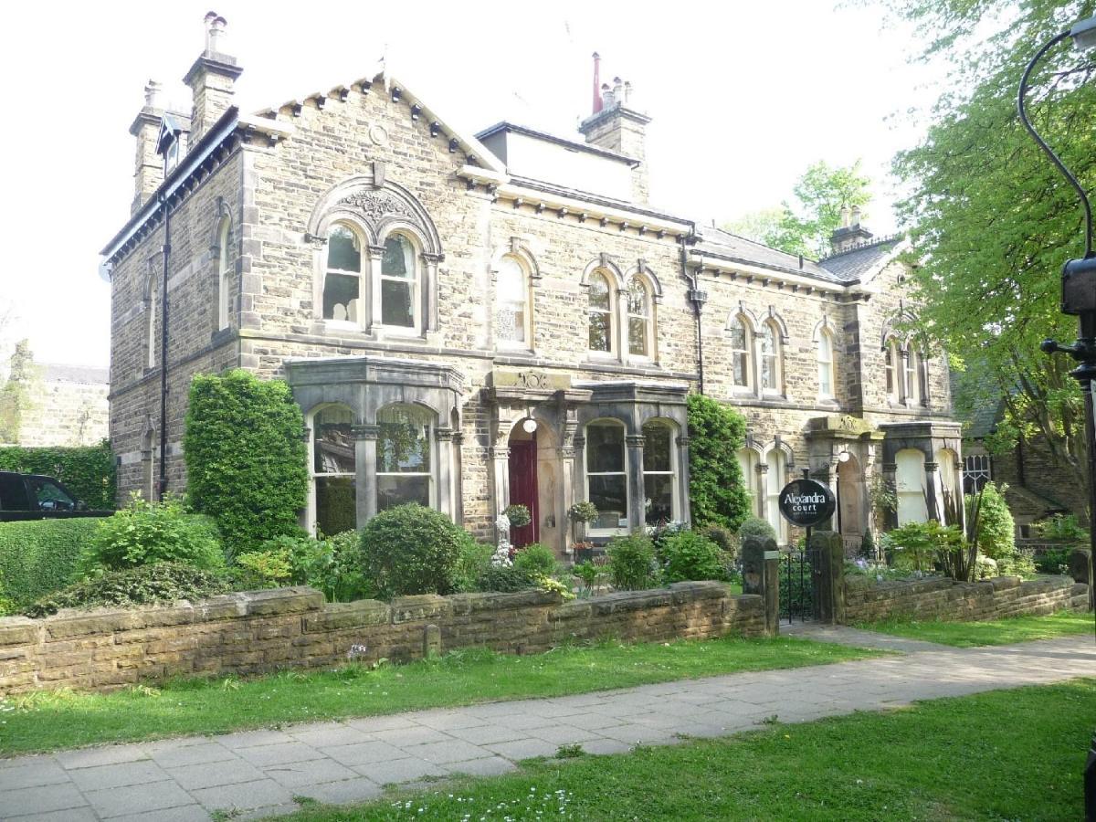 Bed and Breakfast Alexandra Court à Harrogate Extérieur photo